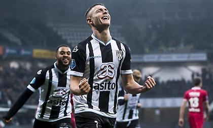 Ανανέωσε με τη Χέρακλες ο Πέτερσον που ενδιαφέρει την ΑΕΚ