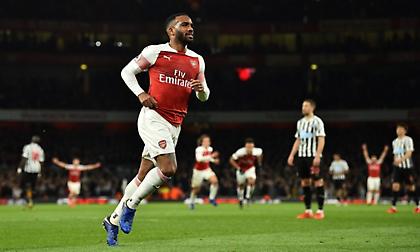 Πλησιάζει το... σεντόνι η Άρσεναλ!