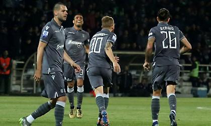 Εκτός Ολιβέιρα και Πέλκας, μέσα ο Μπίσεσβαρ για Αστέρα