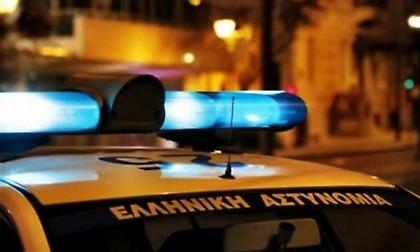 Αστυνομικός απειλούσε με όπλο τους συναδέλφους του κοντά στη ΓΑΔΑ