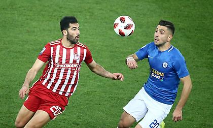 Το ερώτημα για Μεριά, τη μία ανίκητος, την άλλη απορείς…