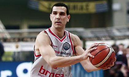 Ζήσης: «Χρωστάω πολλά στην ΑΕΚ, μπορούσαν να περάσουν και οι δύο ομάδες»