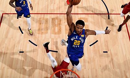 Το φοβερό κάρφωμα του Μπίσλεϊ στην κορυφή του Top 10 (video)