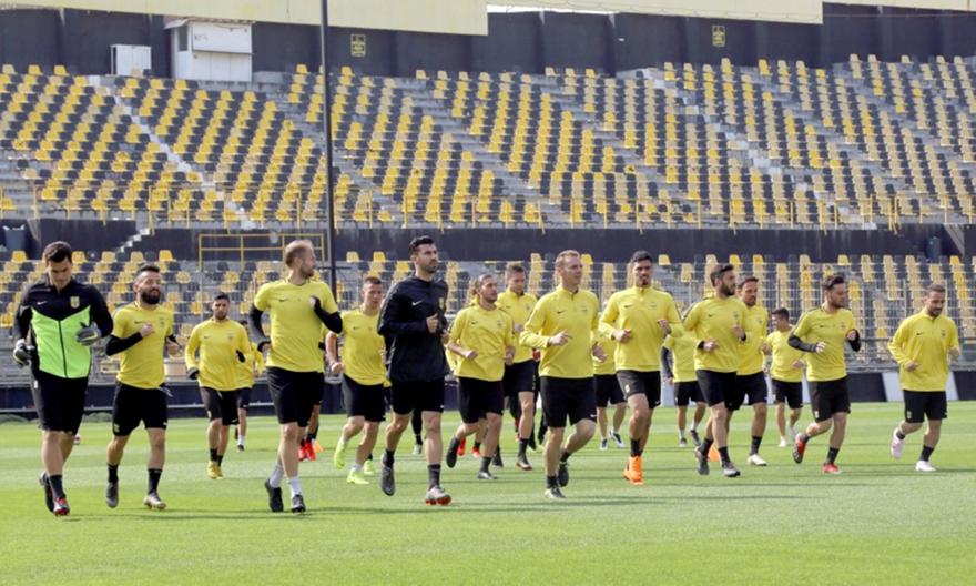 Οι παίκτες του Άρη στέλνουν μήνυμα κατά του καρκίνου του μαστού (video)