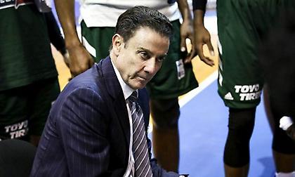 Μπλατ, Πιτίνο κι άλλοι: Δέκα ατάκες για τη μεγάλη μάχη για μία θέση στα playoffs