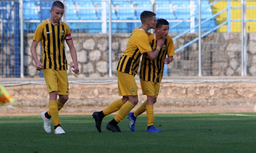 Ματς… θρίλερ και στον τελικό ο Άρης με τον ΠΑΟΚ στους μικρούς!