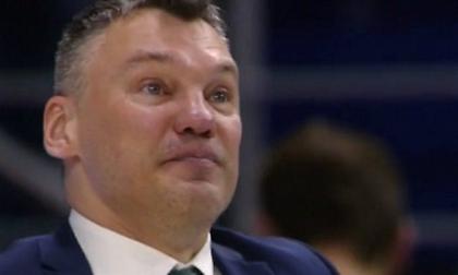 Ζαλγκίρις: Δεν άντεξε και βούρκωσε ο «Σάρας»