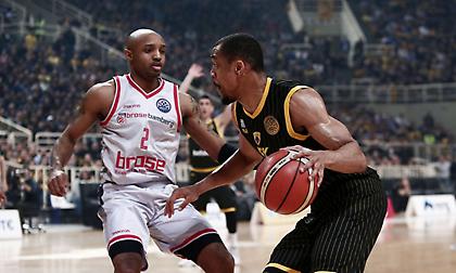 Χάντερ: «Δεν φταίνε οι διαιτητές, αλλά κυρίως εμείς»