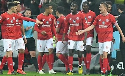 Άσος από... ημίωρο με «σφραγίδα» Ματετά για τη Μάιντς