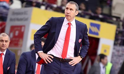 Μπλατ: «Αναλαμβάνω την ευθύνη, αγαπώ τον Ολυμπιακό»