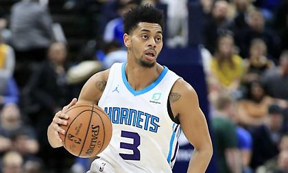 Το νικητήριο τρίποντο του Λαμπ στην κορυφή του Top 10 (video)