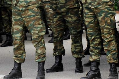 Νεκρός στρατιώτης σε τροχαίο