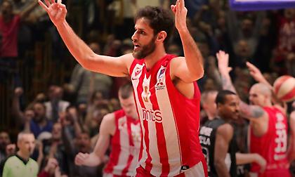 Θριαμβευτική πρόκριση του Ερυθρού Αστέρα στους τελικούς με σούπερ Περπέρογλου!