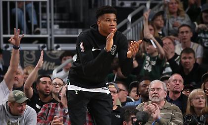 Έλειπε ο Γιάννης, «χόρεψαν» οι Νετς