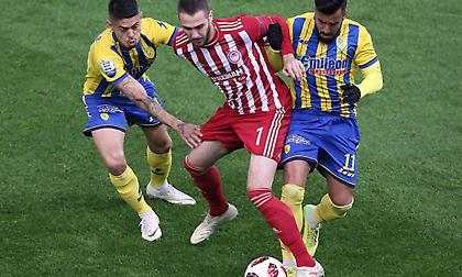 Ο Ολυμπιακός είναι δύσκολος στο γκολ κι ο διαιτητής εδράκιας…