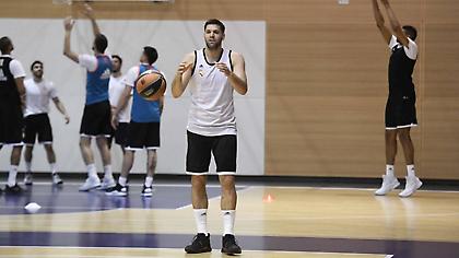 Έξαλλος ο Φελίπε Ρέγες με tweet που τον κατηγορούσε