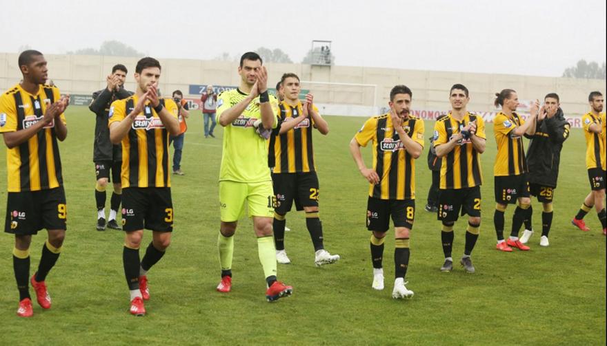 Ούτε Ουρουγουανός στόπερ: Με αυτόν έχουν «τρελαθεί» στην ΑΕΚ!