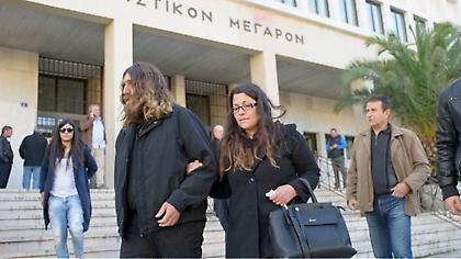 Συγκλονίζει ο πατέρας του Βαγ.Γιακουμάκη:«Έχασα τον γιο μου και δεν ξέρω γιατί. Αυτό θέλω να μάθω»