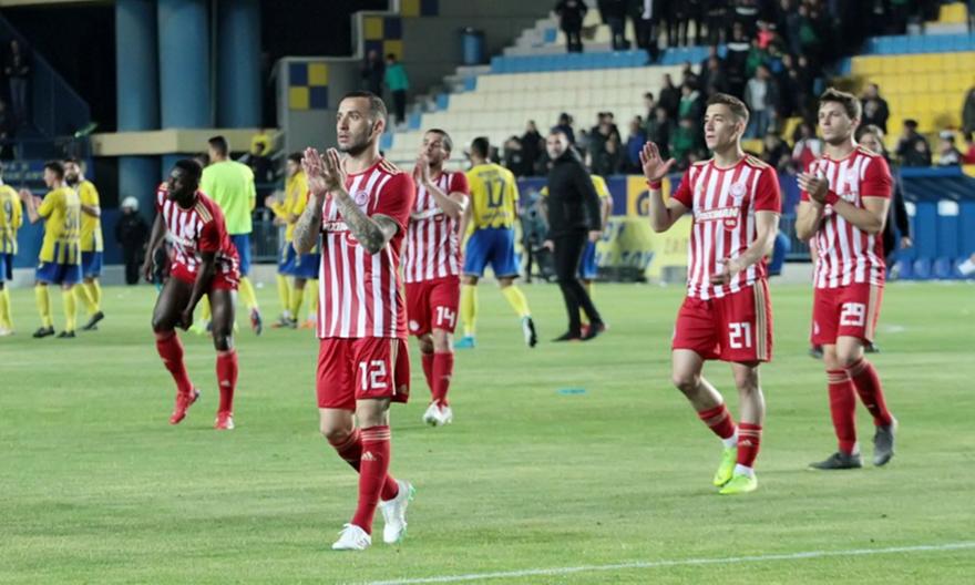 Η παρακάμερα από την εμφατική νίκη του Ολυμπιακού στο Αγρίνιο (video)