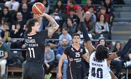 «Άλωσε» την έδρα της Νταρουσάφακα η Μπεσίκας και μπαίνει πλέι οφ