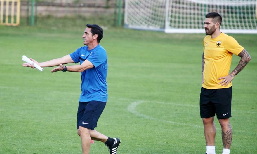 Ο Χιμένεθ επιλέγει Ολλανδία για προετοιμασία