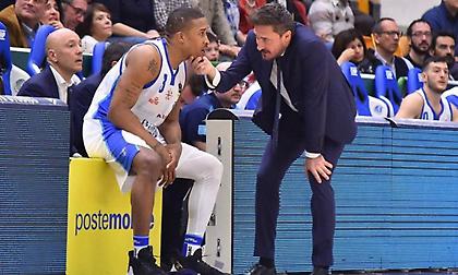 «Ανοιχτοχέρης» ο Ποτσέκο, έδωσε την πιστωτική του στους παίκτες του για να το… κάψουν!