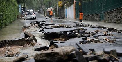 Τουλάχιστον 10 νεκροί από πλημμύρες και κατολισθήσεις στο Ρίο ντε Τζανέιρο