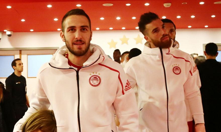 Πέφτουν οι υπογραφές με Φορτούνη-Σα στον Ολυμπιακό