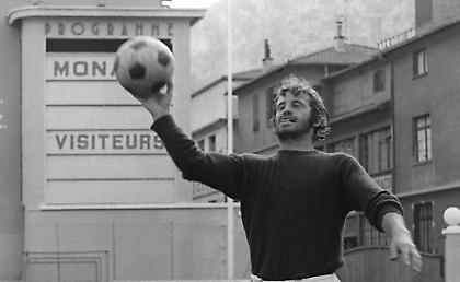 «Βίβα Μπεμπέλ». Όταν ο Ζαν-Πολ Μπελμοντό έπαιξε τερματοφύλακας