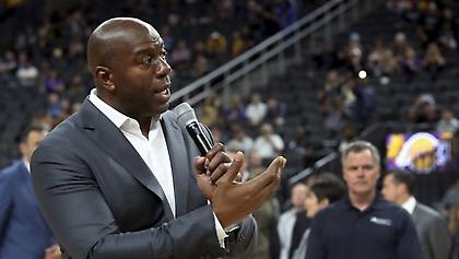 Παραιτήθηκε από πρόεδρος στους Λέικερς ο Μάτζικ