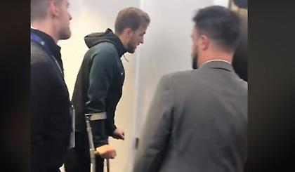 Με πατερίτσες ο Κέιν, πιθανότατα χάνει τα υπόλοιπα ματς (vid)