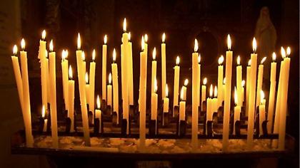 Νεαροί ιερόσυλοι «ρήμαζαν» εκκλησίες και νεκροταφεία στην Ηλεία