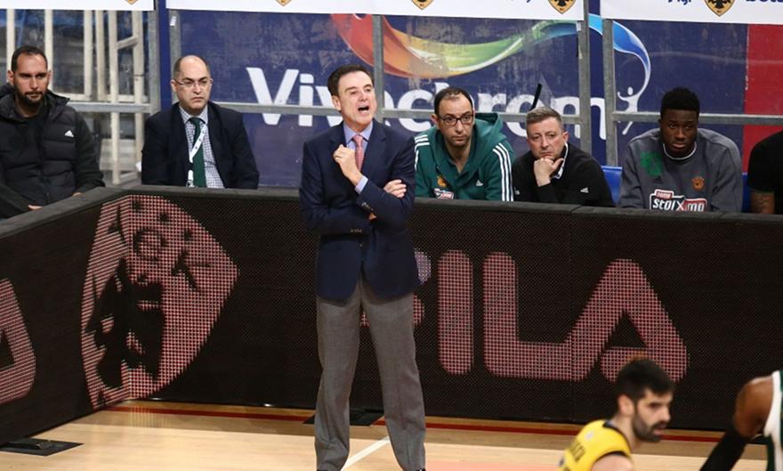 Πανηγυρίζει για τα... deflections ο Πιτίνο (pic)