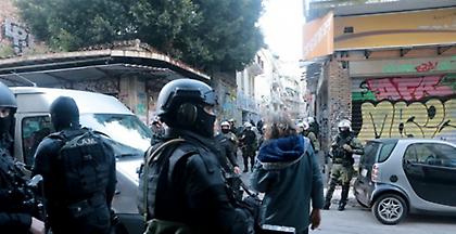 Καρέ - καρέ η επιχειρήση της ΕΛΑΣ στα Εξάρχεια