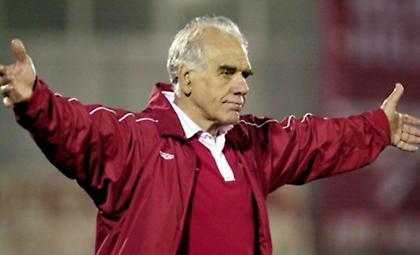 Αλέφαντος: Σιγά μην πάρουν Champions League, παίζουν σαν ελληνική ομάδα