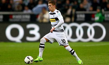 «Δεν θέλει να μείνει στην Γκλάντμπαχ ο Αζάρ»