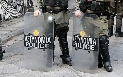 Εξάρχεια: Οι δράστες εμφανίστηκαν ως αστυνομικοί