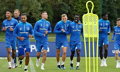 Θέλει να «δέσει» Γκόμεζ και Ζούμα ο Σίλβα