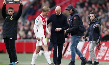 Πλήγμα με Ντε Γιονγκ στον Άγιαξ