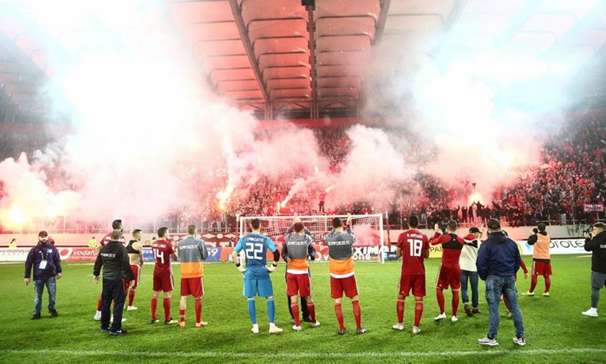 Αυλαία στο Καραϊσκάκη με θέαμα ο Ολυμπιακός