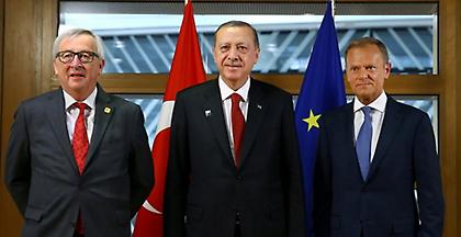 ΕΕ προς Άγκυρα: Ανοιχτές οι πόρτες μας, αλλά οι «μεντεσέδες» να λειτουργούν