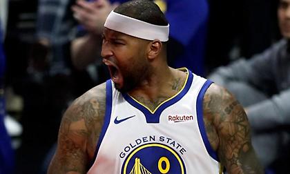 Το πρώτο καλάθι του Κάζινς στην καριέρα του στα play-off (video)