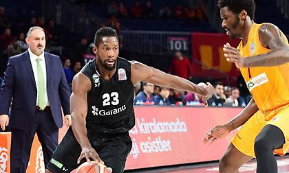 Κατάρρευση για την Νταρουσάφακα και παραμένει εκτός οκτάδας