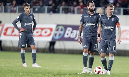 Πού να τρέχεις μέσα στη βροχή, επειδή ο ΠΑΟΚ πήρε πρωτάθλημα…