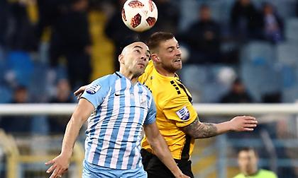 Και χθες φάνηκε πόσο λείπουν από την ΑΕΚ ψηλοί και δυνατοί στόπερ και «6άρι»