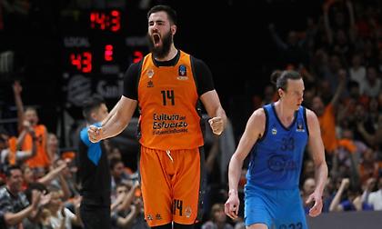 Διέλυσε την Άλμπα, σήκωσε το EuroCup και επιστρέφει στην Ευρωλίγκα η Βαλένθια!