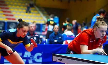 Χάλκινο μετάλλιο η Παπαδημητρίου στο διπλό κορασίδων του γαλλικού Οπεν