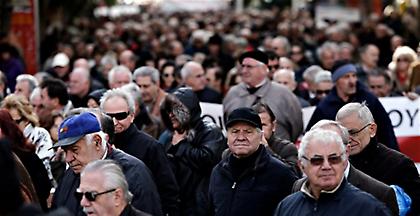 Σύνταξη στα 60 αντί στα 62 έτη για χιλιάδες ασφαλισμένους