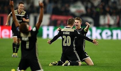 Ο Άγιαξ παίζει το ποδόσφαιρο των ονείρων μας