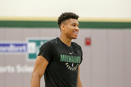 Γιάννης: «Όταν τεμπελιάζεις, οι Θεοί του μπάσκετ θα σε τιμωρήσουν»